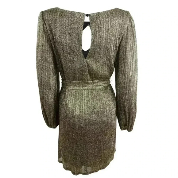 Elegant Long Sleeve Metallic Dress - Picture 2 of 4